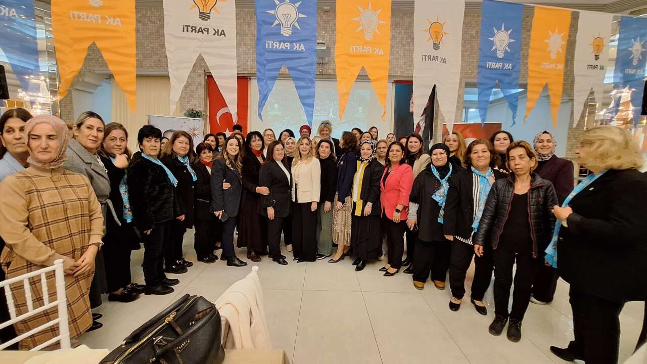 AK Parti Muğla’da “Köklerden Geleceğe Kadın Kolları Çalıştayı” Düzenlendi 2